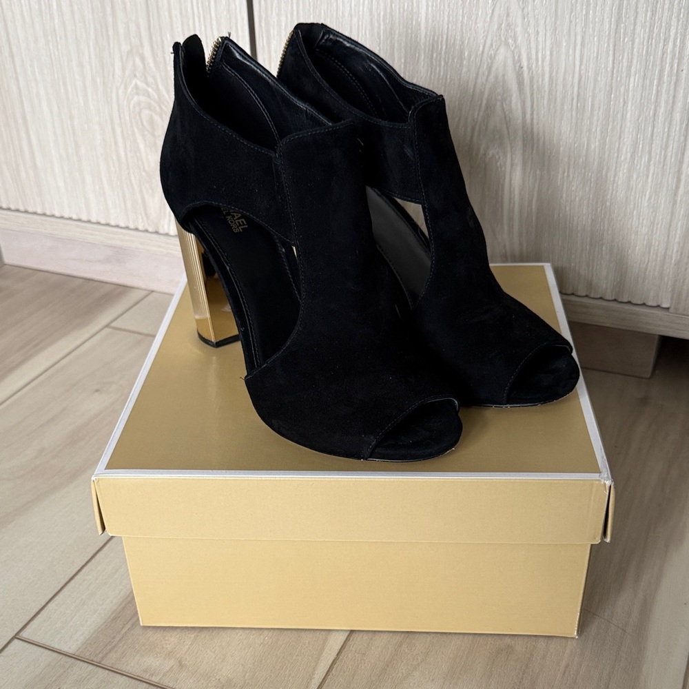 Michael Kors Black Suede Peep-Toe High Heels with Gold Block Heel